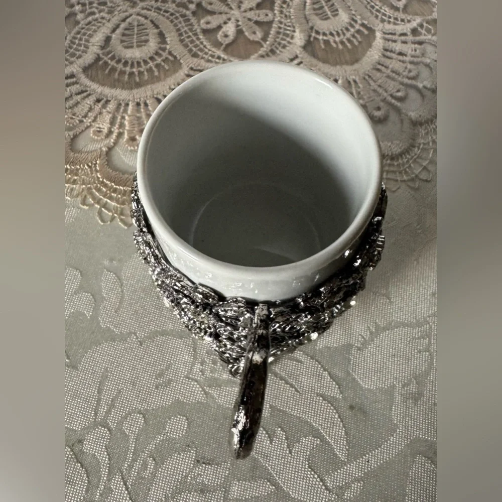 1 Elegant Filigree espresso cupholder